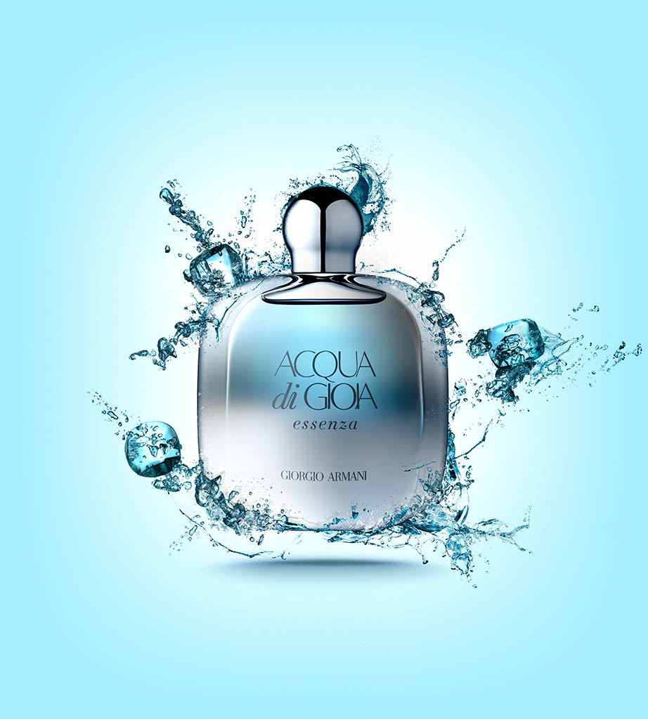 Creative advertising image retouching of Acqua di Gioia perfume by Zeeto