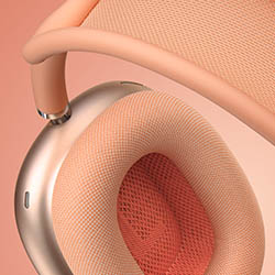 High-end product retouching of Apple AirPods Max by Zeeto