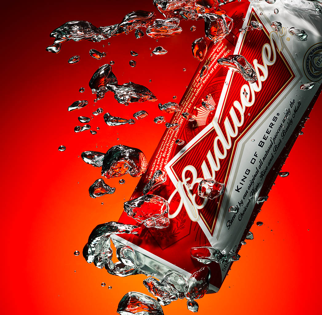 High-end advertising image retouching of Budweiser beer can dip by Zeeto