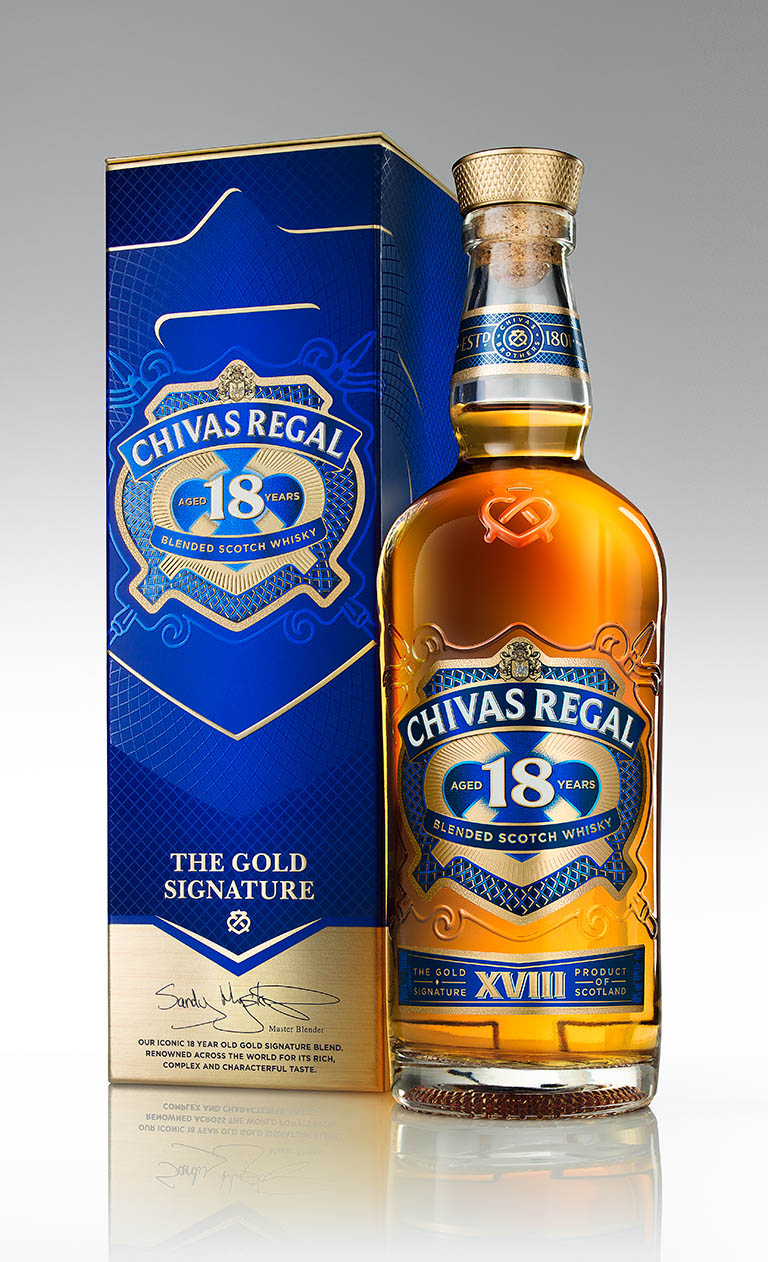 High-end advertising image retouching of Chivas Regal XVIII by Zeeto